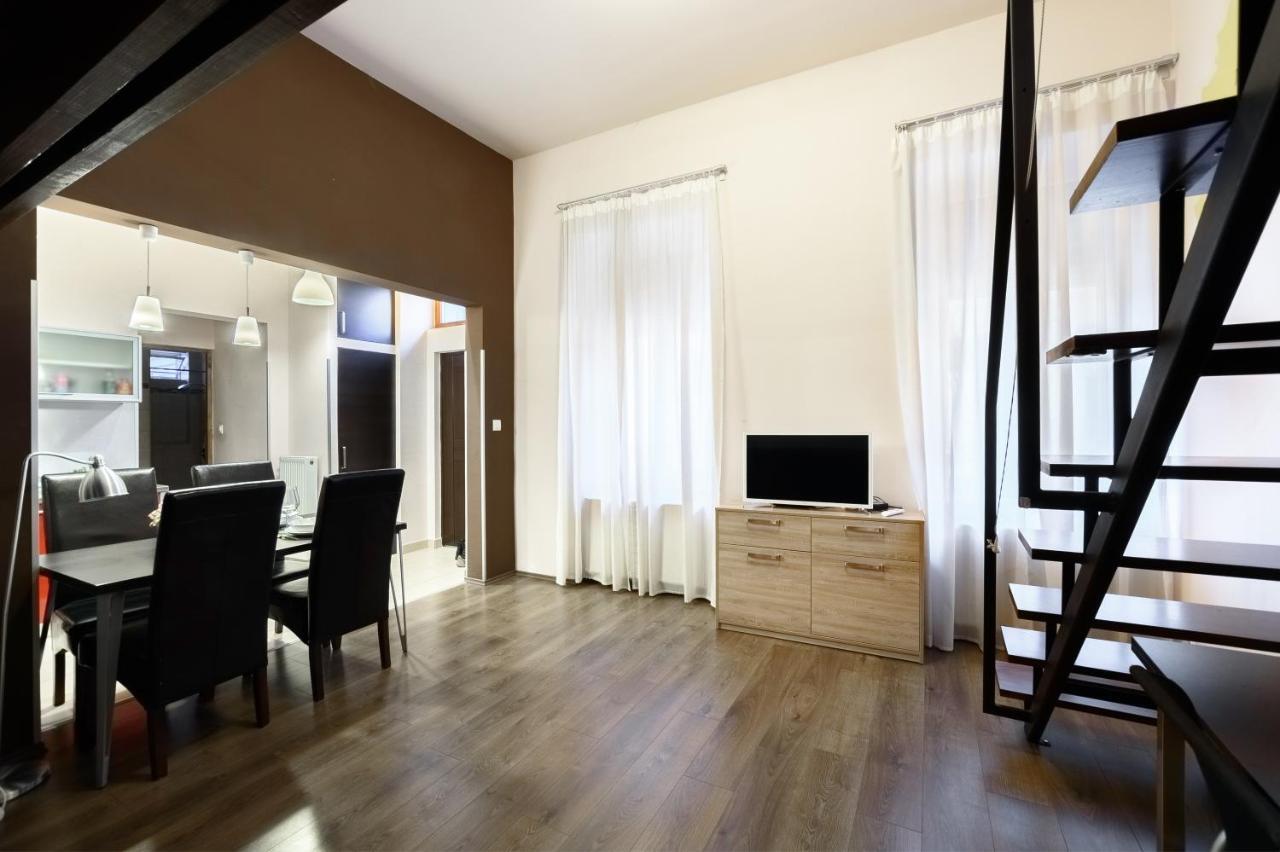 Arpa Flat Hellas Budapest Exteriör bild
