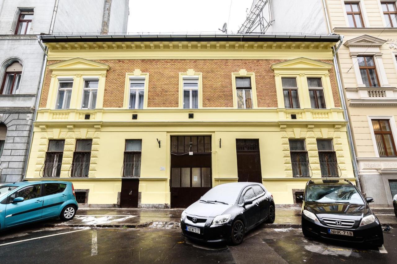 Arpa Flat Hellas Budapest Exteriör bild