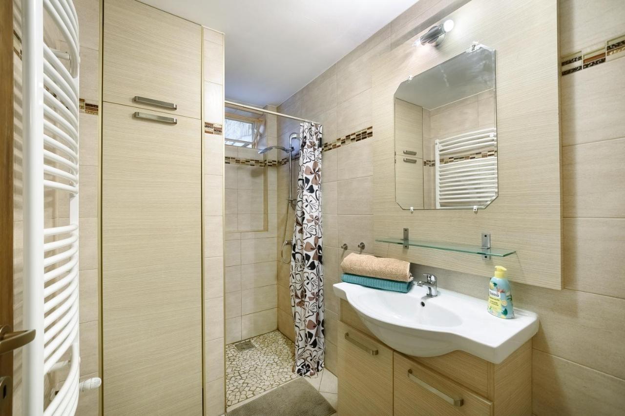Arpa Flat Hellas Budapest Exteriör bild